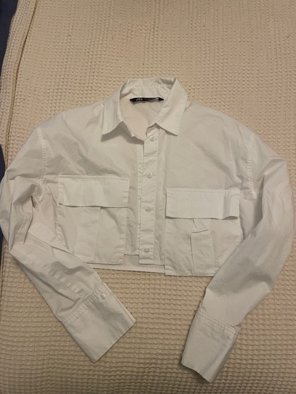 Zara White Cropped Utility Button-Up Shirt